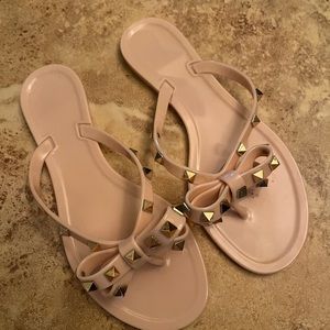 Blush studded sandal with bow detail